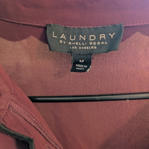 Laundry By Shelli Segal Women's Burgundy Blouse - Picture 4 of 5